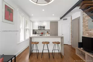 739 2nd St, Miami Beach, FL 33139 - Photo 3