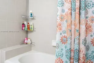 911 Hillcrest Ct, Hollywood, FL 33021 - Photo 15