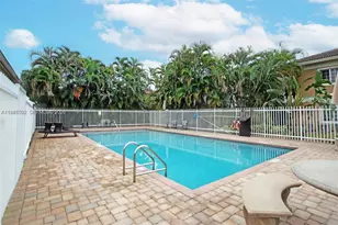 911 Hillcrest Ct, Hollywood, FL 33021 - Photo 11