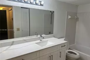 643 Vista Isles Dr, Sunrise, FL 33325 - Photo 9