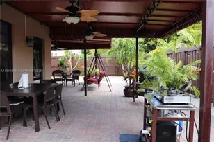 139 NE 26th Terrace, Homestead, FL 33033 - Photo 25