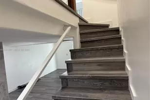 11163 NW 7th St, Miami, FL 33172 - Photo 27