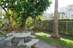631 Euclid Ave, Miami Beach, FL 33139 - Photo 13