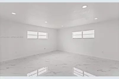 988 NW 10th St, Hallandale Beach, FL 33009 - Photo 21