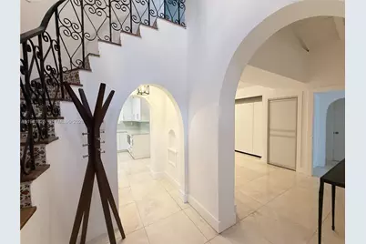 5835 La Gorce Dr, Miami Beach, FL 33140 - Photo 9