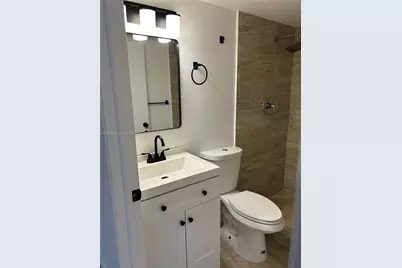 10027 Winding Lake Rd #103, Sunrise, FL 33351 - Photo 9