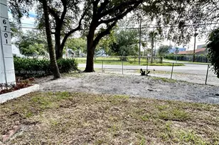 6701 NE Miami Pl, Miami, FL 33138 - Photo 7