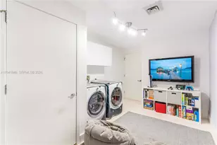 350 Ocean Dr, Key Biscayne, FL 33149 - Photo 21