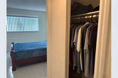 [Address not provided], Hallandale Beach, FL 33009 - Photo 11