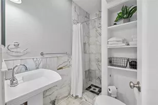 1908 N Ocean Dr, Hollywood, FL 33019 - Photo 17