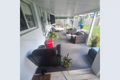 2610 Fletcher St, Hollywood, FL 33020 - Photo 11