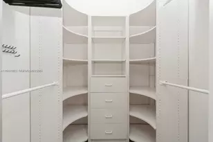 999 N Harbor Vw N, Hollywood, FL 33019 - Photo 39