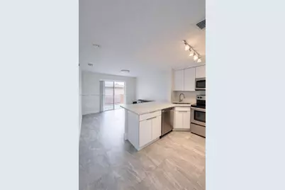 8851 NW 119th St #6205, Hialeah Gardens, FL 33018 - Photo 1