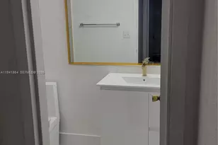 4804 NW 79th Ave, Doral, FL 33166 - Photo 17