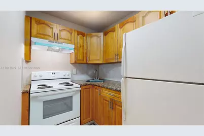 426 NW 13th Ave #1, Miami, FL 33125 - Photo 11