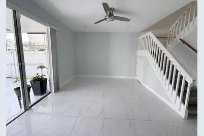 119 SW 168th Ter #119, Pembroke Pines, FL 33027 - Photo 7