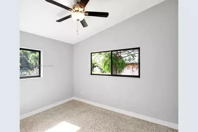 2915 NW 68th St, Miami, FL 33147 - Photo 11