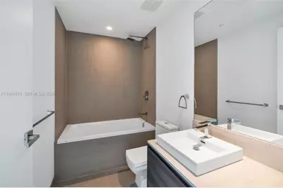 1080 Brickell Ave #3900-3901, Miami, FL 33131 - Photo 23