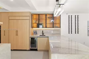 435 W 43rd St, Miami Beach, FL 33140 - Photo 11