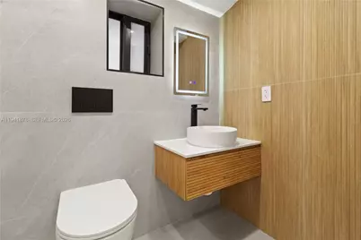 435 W 43rd St, Miami Beach, FL 33140 - Photo 23