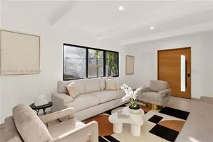 435 W 43rd St, Miami Beach, FL 33140 - Photo 5