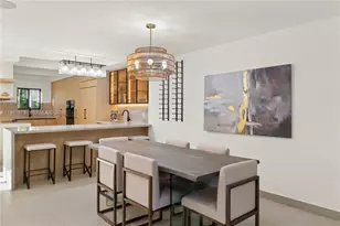 435 W 43rd St, Miami Beach, FL 33140 - Photo 9