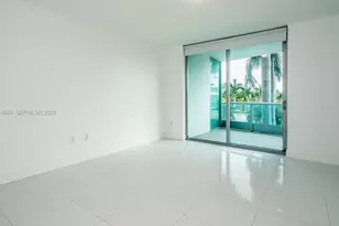 900 Biscayne Blvd, Miami, FL 33132 - Photo 13