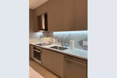 1030 15th St #316, Miami Beach, FL 33139 - Photo 13