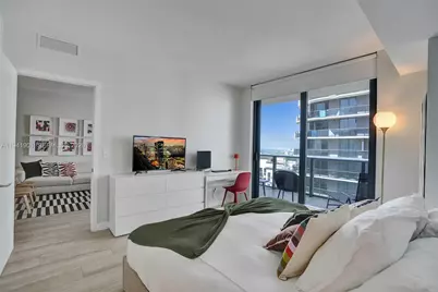 45 SW 9th St #3807, Miami, FL 33130 - Photo 19