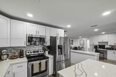 3701 NW 114th Ave, Coral Springs, FL 33065 - Photo 9