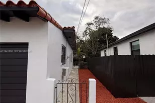 2426 SW 17th Ave, Miami, FL 33145 - Photo 5