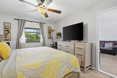 5501 Lakeside Dr #204, Margate, FL 33063 - Photo 15