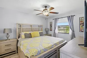 5501 Lakeside Dr, Margate, FL 33063 - Photo 17