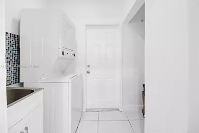 8159 NW 116th Ct, Doral, FL 33178 - Photo 13