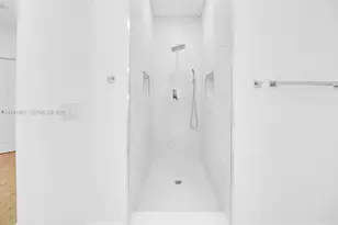 8159 NW 116th Ct, Doral, FL 33178 - Photo 25