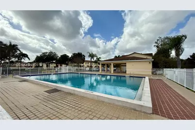 6607 Winfield Blvd #B-43, Margate, FL 33063 - Photo 25