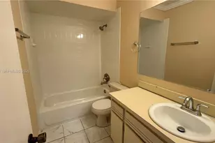 6607 Winfield Blvd, Margate, FL 33063 - Photo 19