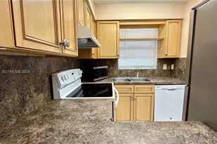 6607 Winfield Blvd, Margate, FL 33063 - Photo 11