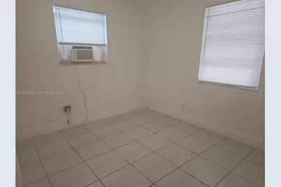 1645 Lauderdale Manor Dr #1645, Fort Lauderdale, FL 33311 - Photo 9