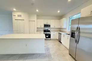234 SE 10th Ct, Florida City, FL 33034 - Photo 5