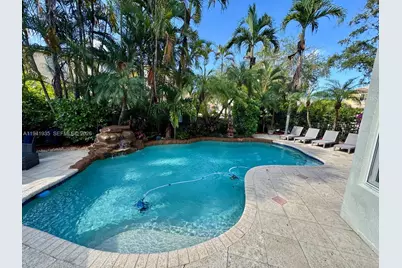 12917 SW 23rd St, Miramar, FL 33027 - Photo 9