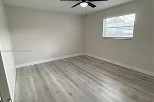 921 SW 74th Terrace, North Lauderdale, FL 33068 - Photo 13