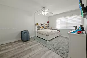 301 Racquet Club Rd, Weston, FL 33326 - Photo 11