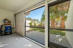 301 Racquet Club Rd, Weston, FL 33326 - Photo 19