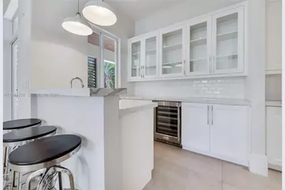 6880 SW 82nd Ave, Miami, FL 33143 - Photo 9