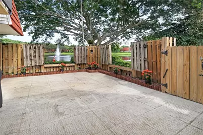 9977 NW 6th Ct #9977, Plantation, FL 33324 - Photo 9