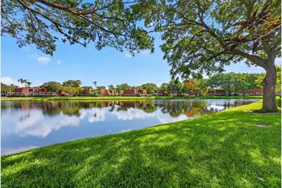 9977 NW 6th Ct #9977, Plantation, FL 33324 - Photo 3