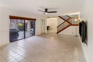 9977 NW 6th Ct, Plantation, FL 33324 - Photo 15