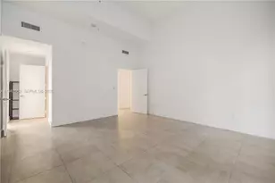 1010 SW 2nd Ave, Miami, FL 33130 - Photo 13