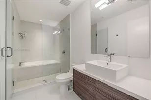 1010 SW 2nd Ave, Miami, FL 33130 - Photo 29